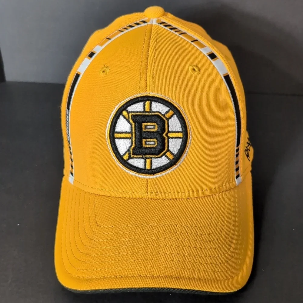 Reebok Fitmax 70,NHL Boston Bruins Men's Yellow Fitted Hat,S/M. - Picture 2 of 9